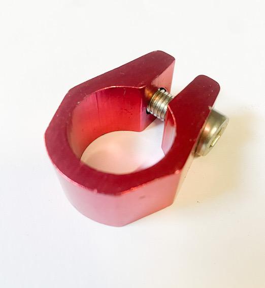17 SEAT POST CLAMP “TUF NECK STYLE” FOR 22.2MM Post Red