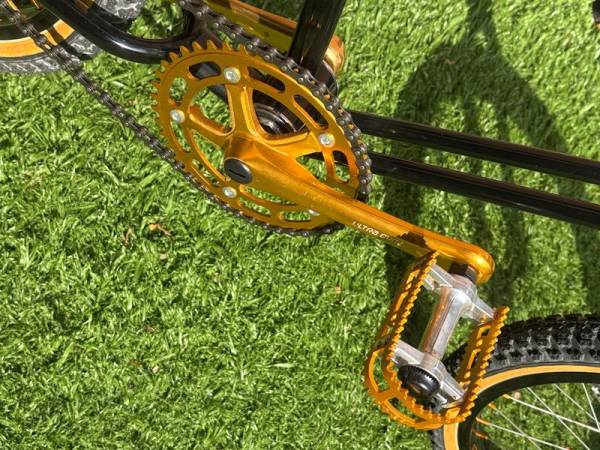 01 1983 SE RACING QUADANGLE COMPLETE OLD SCHOOL BIKE Black/Gold