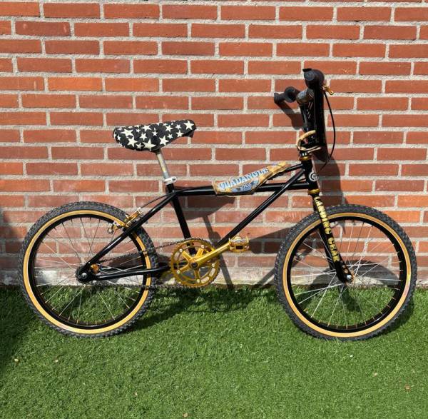 01 1983 SE RACING QUADANGLE COMPLETE OLD SCHOOL BIKE Black/Gold