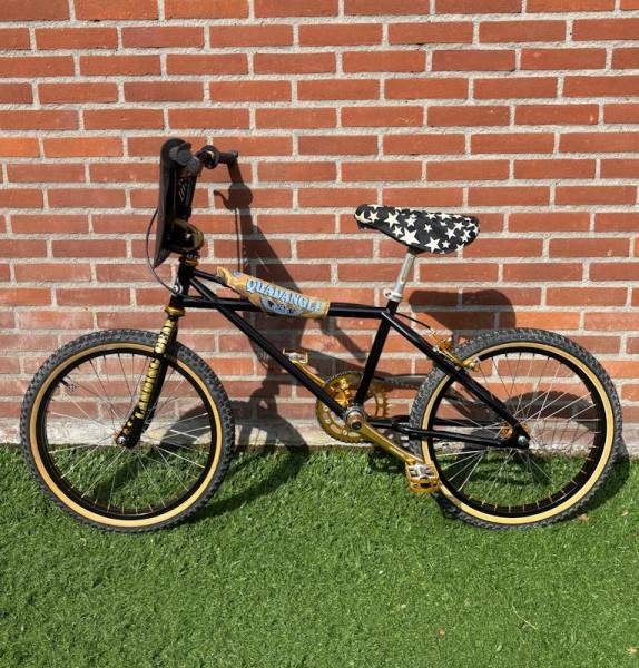 01 1983 SE RACING QUADANGLE COMPLETE OLD SCHOOL BIKE Black/Gold