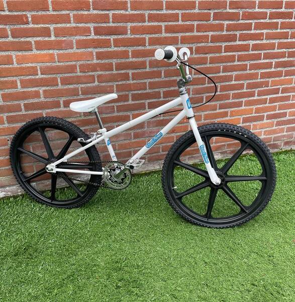 1985 VINCENT FRAMES MINI CRUISER made in UK White
